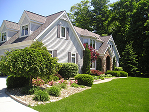 Landscapers and Lawncare Services in Putnam, CT